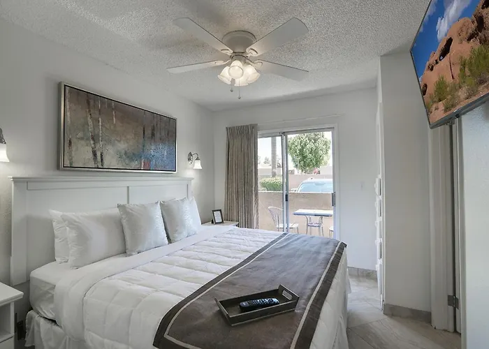 145 Fully Furnished 1Br Suite-Pet Friendly