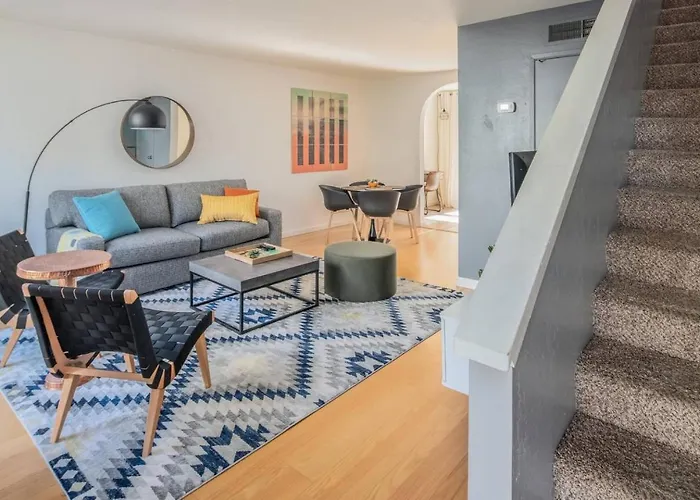 Two-Story Townhome Near Old Town By Wanderjaunt